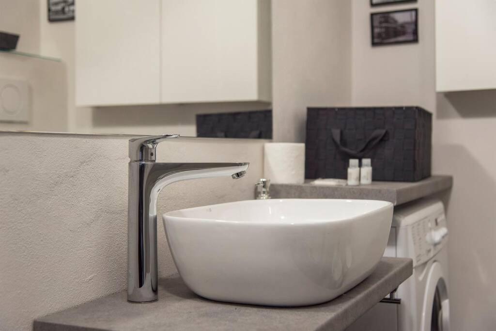 Mico 1 Bedroom Apartment - Youhosty Milán Exteriér fotografie